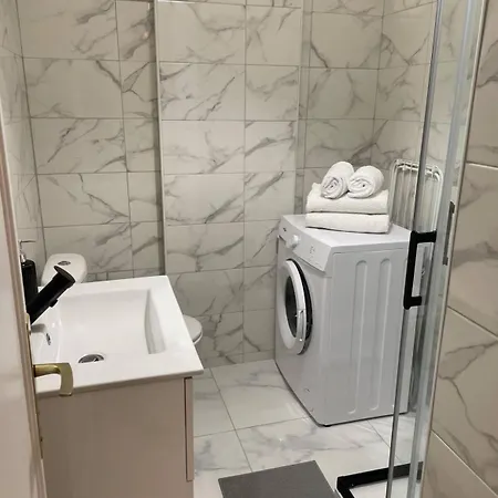 50 M De La - Centre - Proche Apartamento Nice